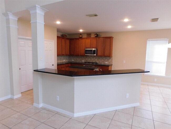 Building Photo - 5527 Baron Ridge Ln