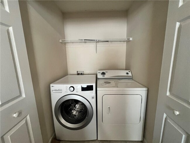 Building Photo - 3051 Hartright Bend Ct