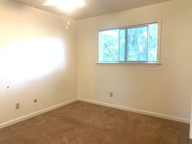 Bedroom #2 - 268 Douglas St