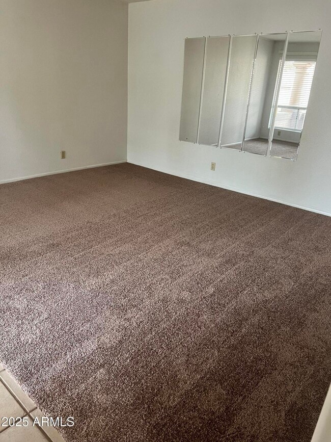 Building Photo - 99 N Cooper Rd