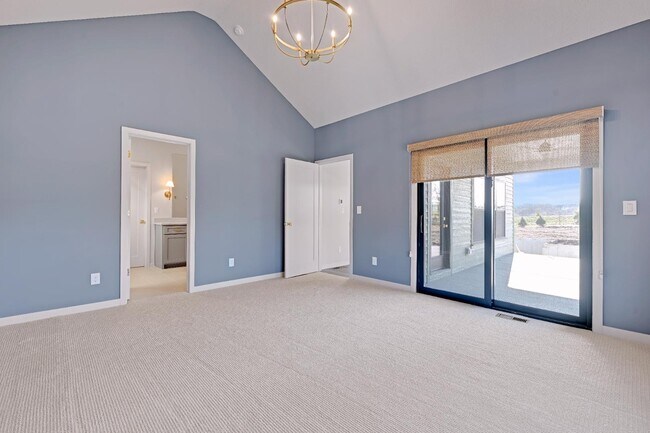 Building Photo - 16648 Garnett St