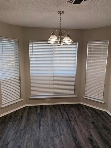 Building Photo - 6400 Fern Meadow Dr