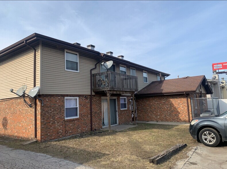 Building Photo - 1521 Berg Dr
