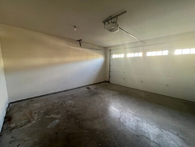 Building Photo - Recently Renovated! Spacious 3 Bedroom Home with Fenced Yard, Patio, and 2-Car Garage With Move I...