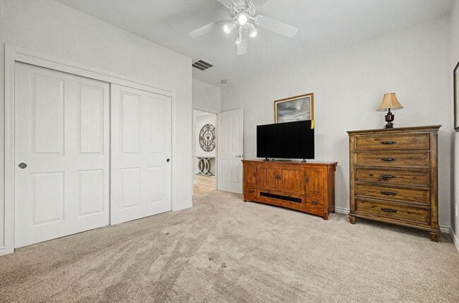 Building Photo - Stunning upgraded Solera At Anthem Home with Spa in back yard!