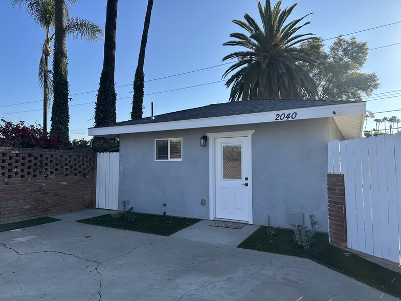 Building Photo - 2038 Bronson Way