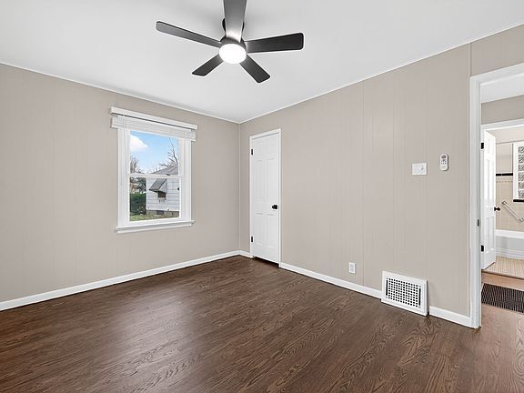 Building Photo - 8232 Davenport Dr