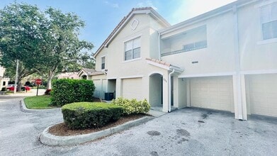 Building Photo - 116 SW Peacock Blvd