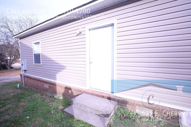 Building Photo - Completely renovated 3 bedroom/1 bath home