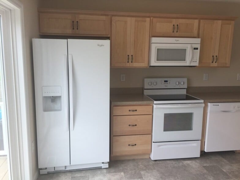 Building Photo - 38 Rudd Farm Dr