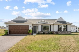 Building Photo - Single Family ranch home