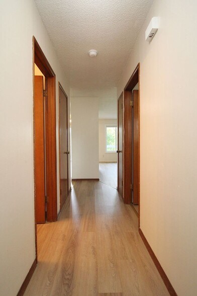 Building Photo - 1001 SW Woods St