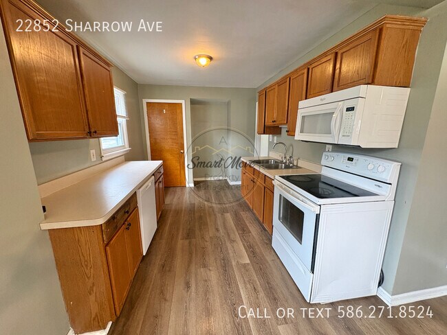 Building Photo - 22852 Sharrow Ave