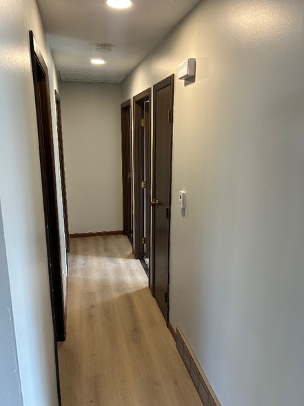 Building Photo - 1809 W 37th St