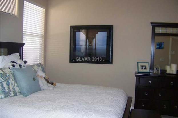 Building Photo - 2640 Spruce Creek Dr