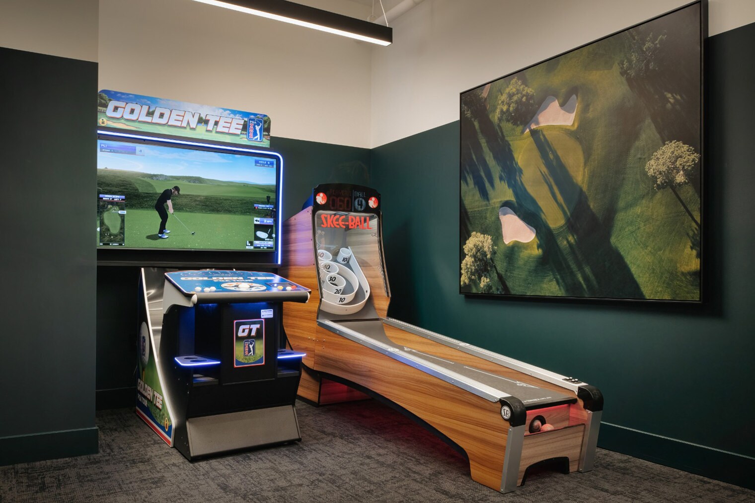 Building Photo - 2333 Calle Del Mundo