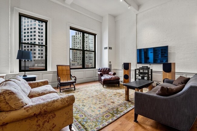 Building Photo - 42 Chauncy St