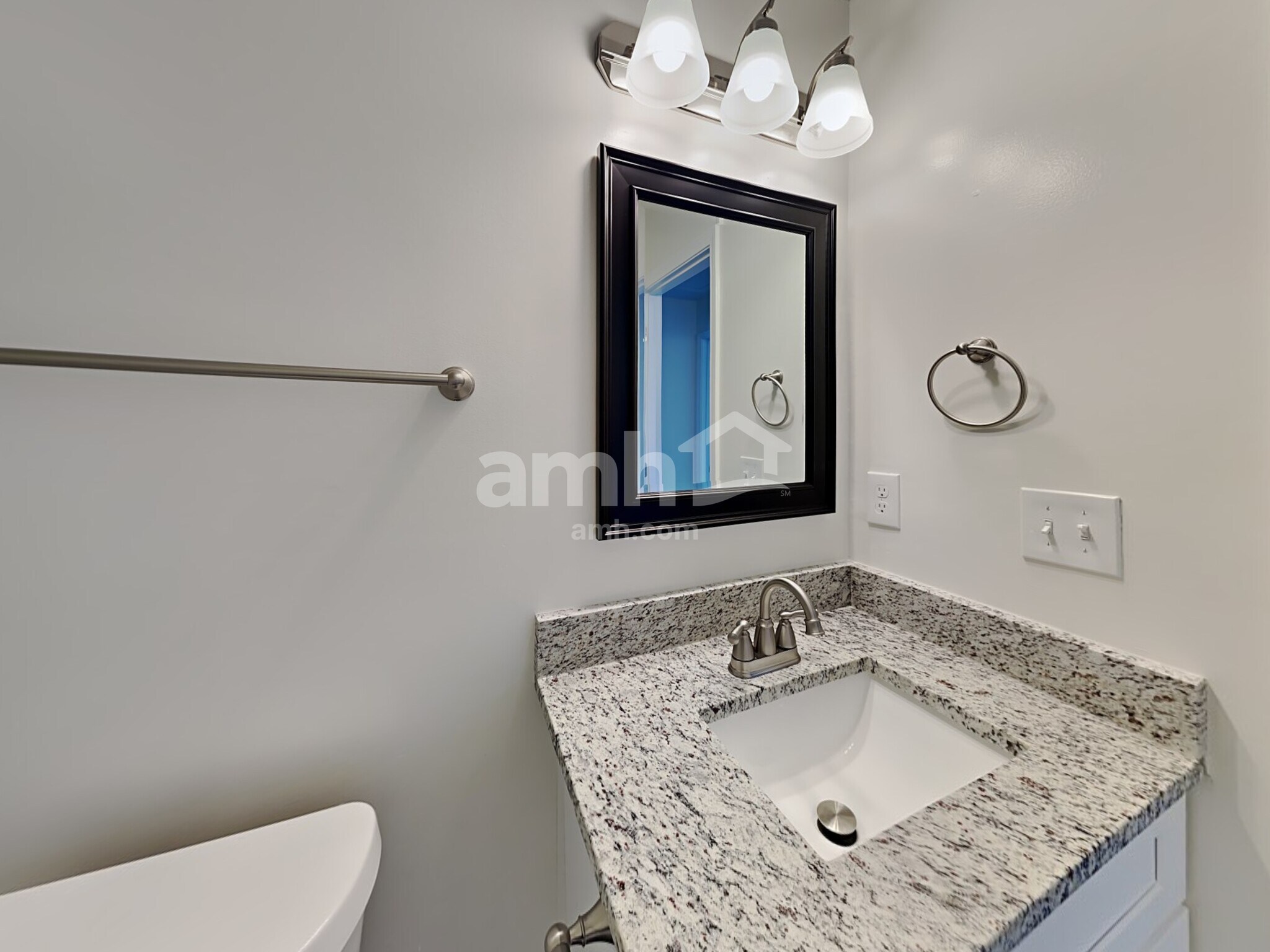 Building Photo - 3772 Emperors Cove