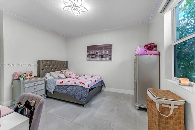 Building Photo - 19866 SW 320th St