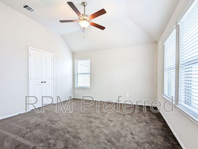 Building Photo - 20726 Bulbine Vly Dr