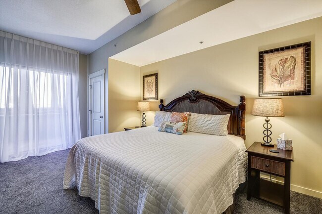 Building Photo - 15100 Front Beach Rd