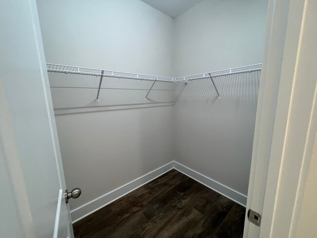 Building Photo - 1036 Abbott St