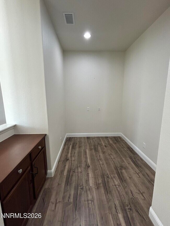 Building Photo - 8820 Scott Valley Ct