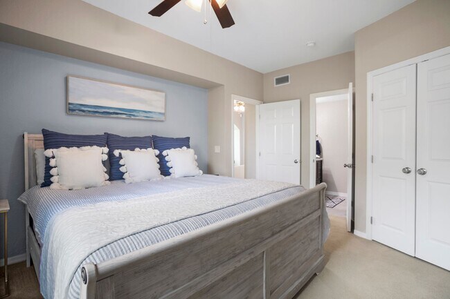 Building Photo - ** THE TIDES AT PELCIAN LANDING ** 2 BED /...
