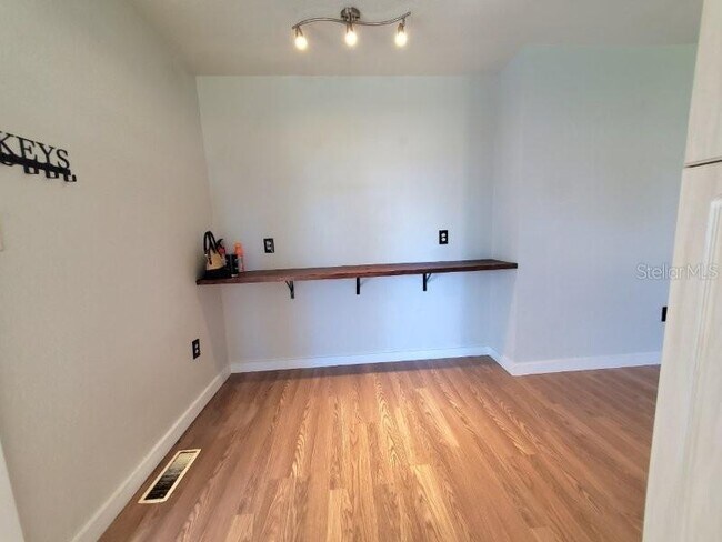 Building Photo - 2451 Aquilos Ct