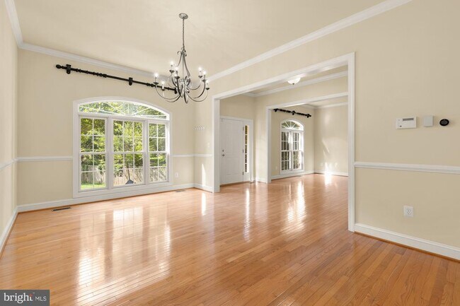 Building Photo - 10606 Rosehaven St