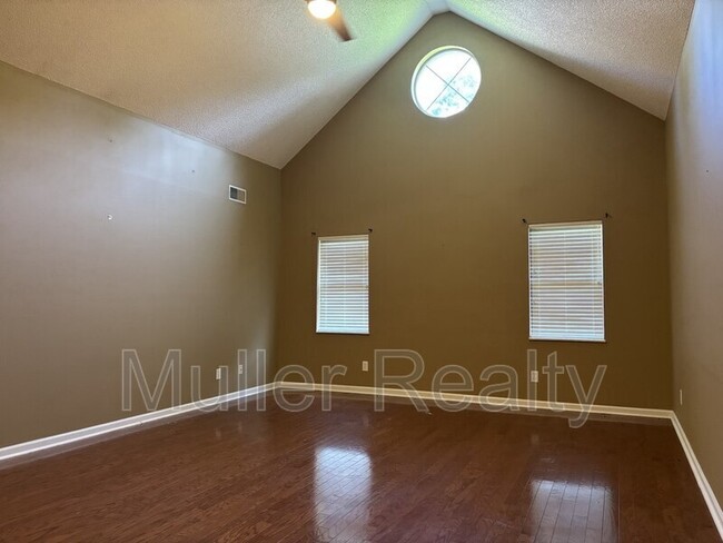 Building Photo - 3441 Lexann Ln