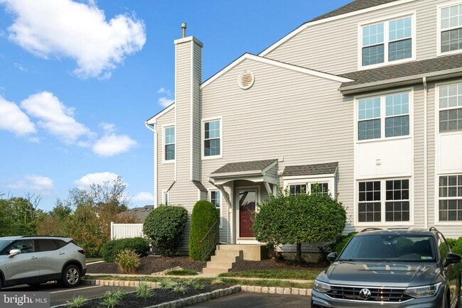 Building Photo - 540 Eagle Ct