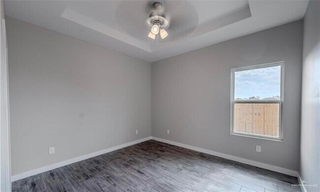 Building Photo - 16 Briggs Rd