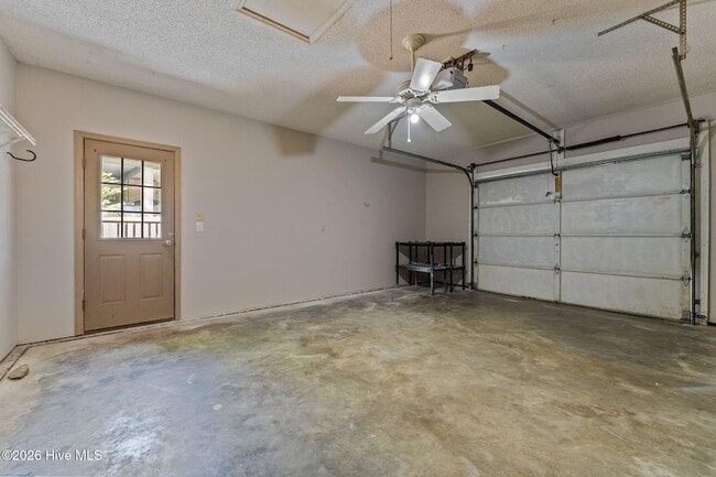 Building Photo - 24 Spring Lake Dr