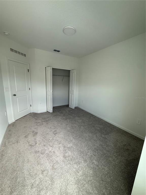 Building Photo - 3066 Chantilly Dr