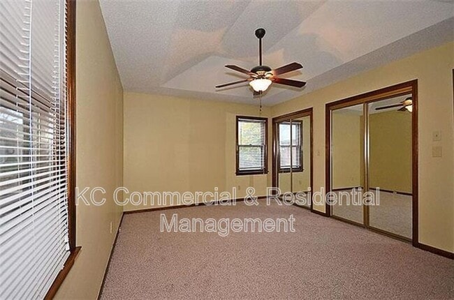 Building Photo - 1524 NE 99th St