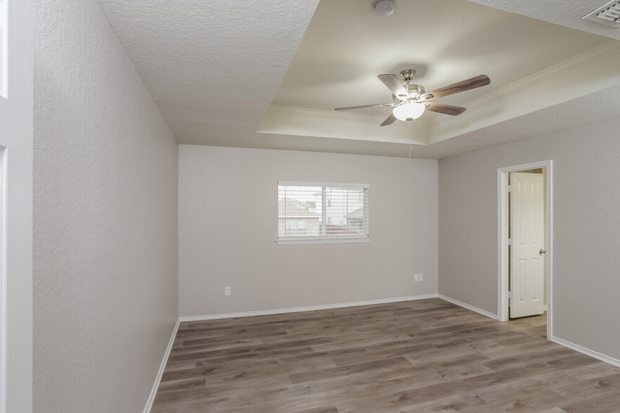 Building Photo - 10931 Soogan Trail