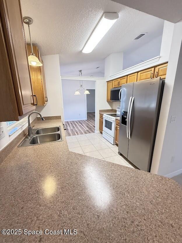 Building Photo - 3193 Brentwood Ln