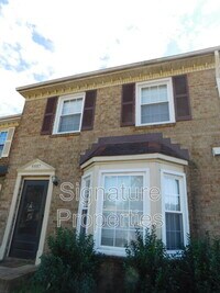 Building Photo - 5557 Old Guard Crescent