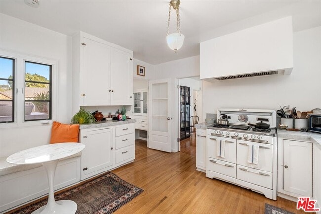 Building Photo - 3479 Oak Glen Dr