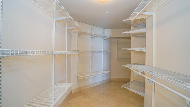 Building Photo - 4779 Collins Ave