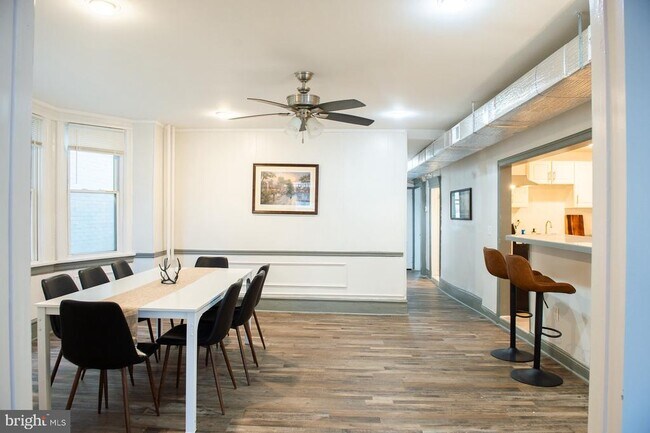 Building Photo - 3809 Ventnor Ave