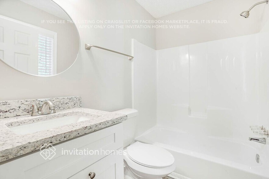 Building Photo - 488 Pineburr Ln