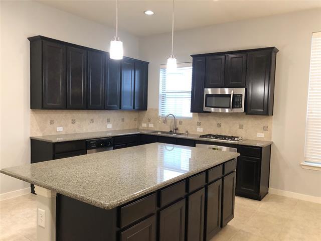 Building Photo - 10801 Sexton Dr