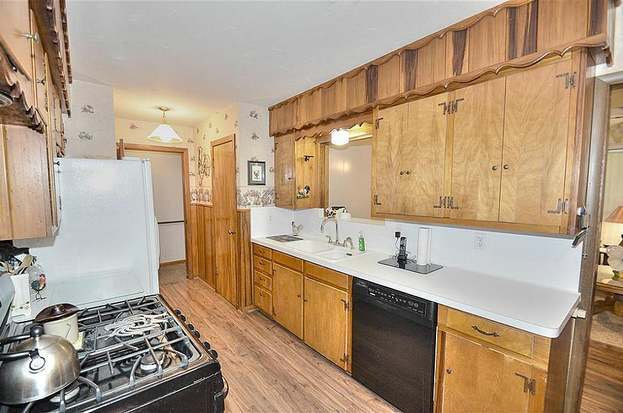 Building Photo - 206 Pecan Dr