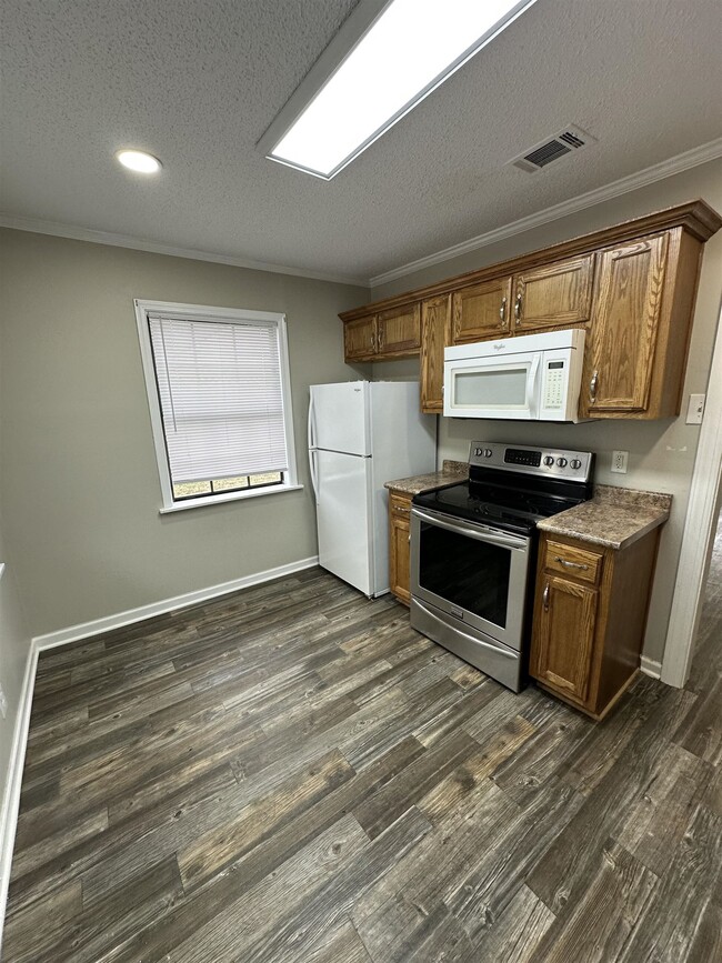 Building Photo - 4925 Easley St