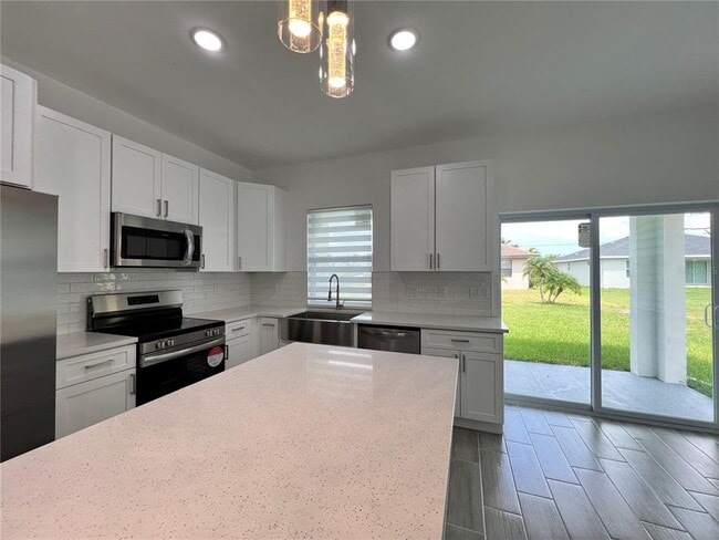 Building Photo - 183 Wright Dr