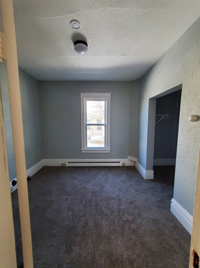 Building Photo - 112 W Marshall St