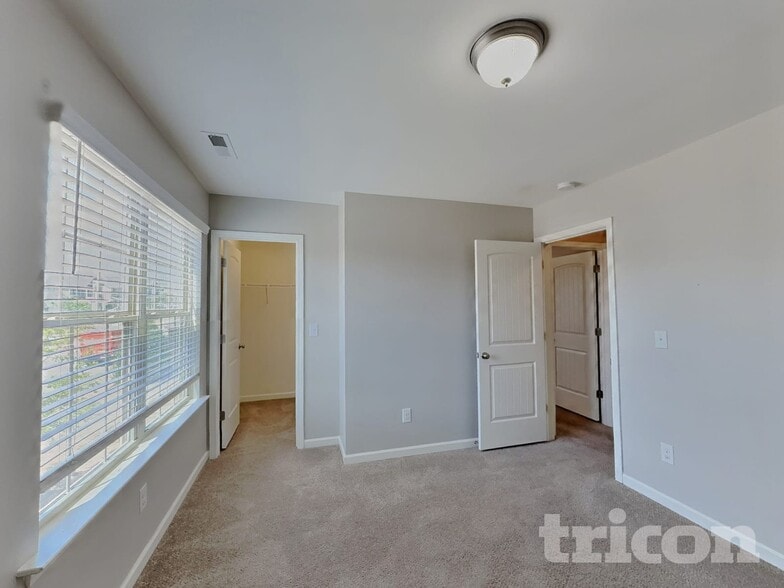 Building Photo - 169 Pamlico Dr