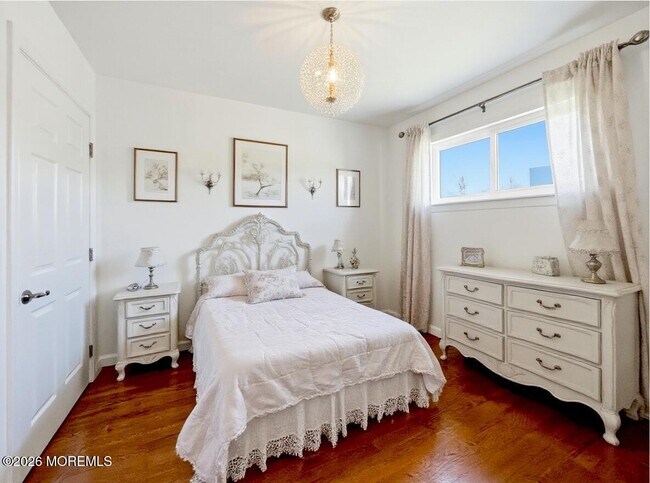 Building Photo - 1813 Capstan Dr